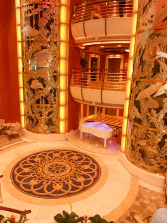 Caribbean Princess Piazza/Atrium CB Piazza