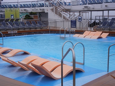 Outdoor pool Outdoor pool
